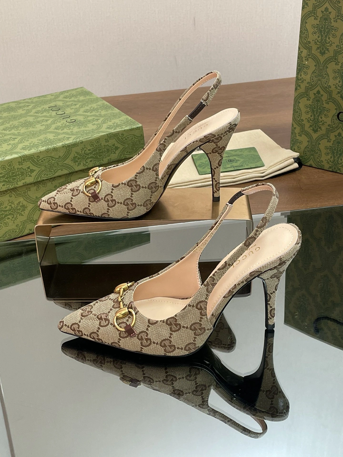 &COCO-- 6u33i 782628 2HK80 9763 sheepskin Heel height：10.5CM item:D-X047H2879
